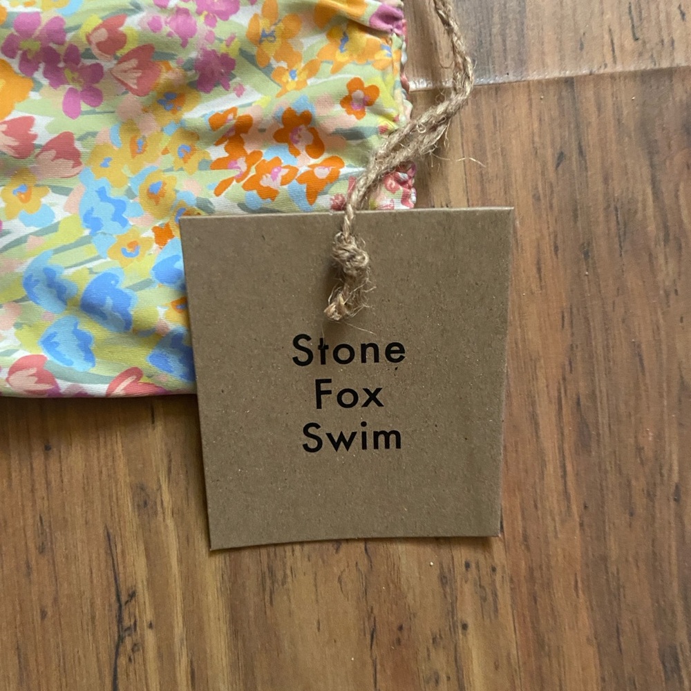 Stone Fox Swim Lele Top XL - Picture 5 of 6